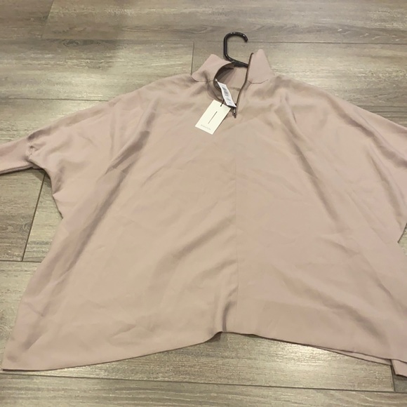 Aritzia Hamish Blouse - Picture 1 of 1